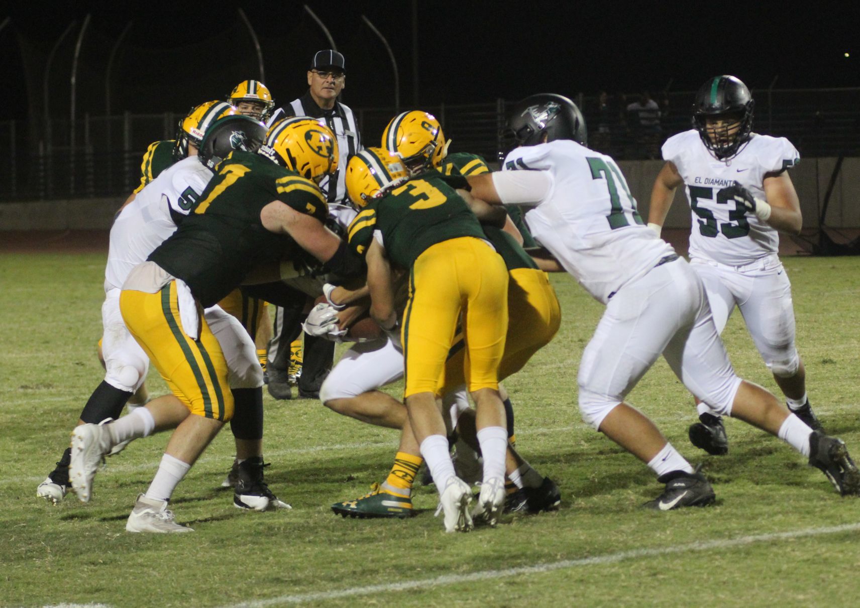 Vikings' defense dominates the Miners, remain undefeated at 5-0